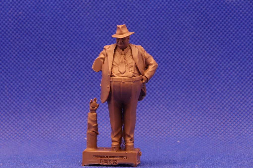Slotcars66 Team manager - Alfred Neubauer  1/32nd scale standing figure by Immense Miniat - 